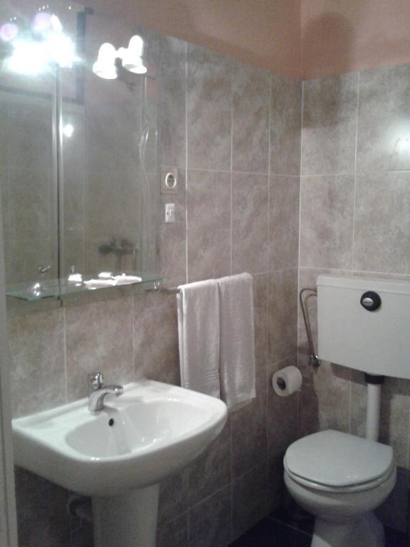 Lira Guest House B&B Porto Exterior foto